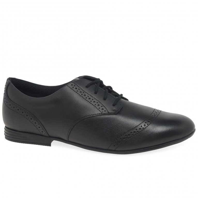 charles clinkard Clarks Finja Brogue Y Girls Senior School Shoes