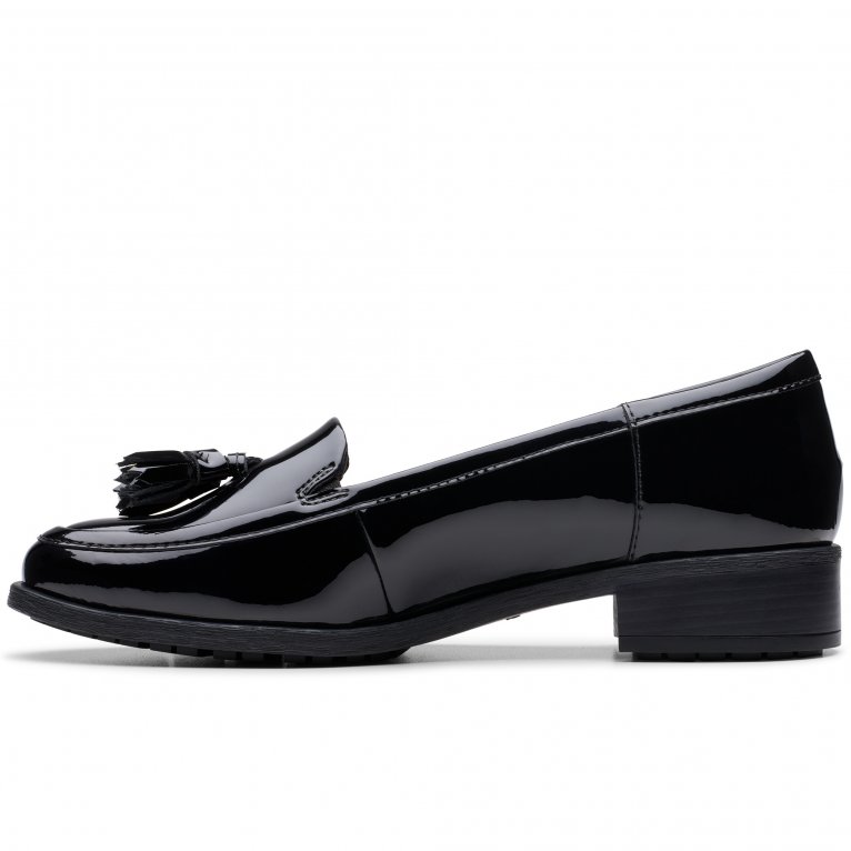 Charles Clinkard Clarks Havisham Edge Womens Tassel Loafers