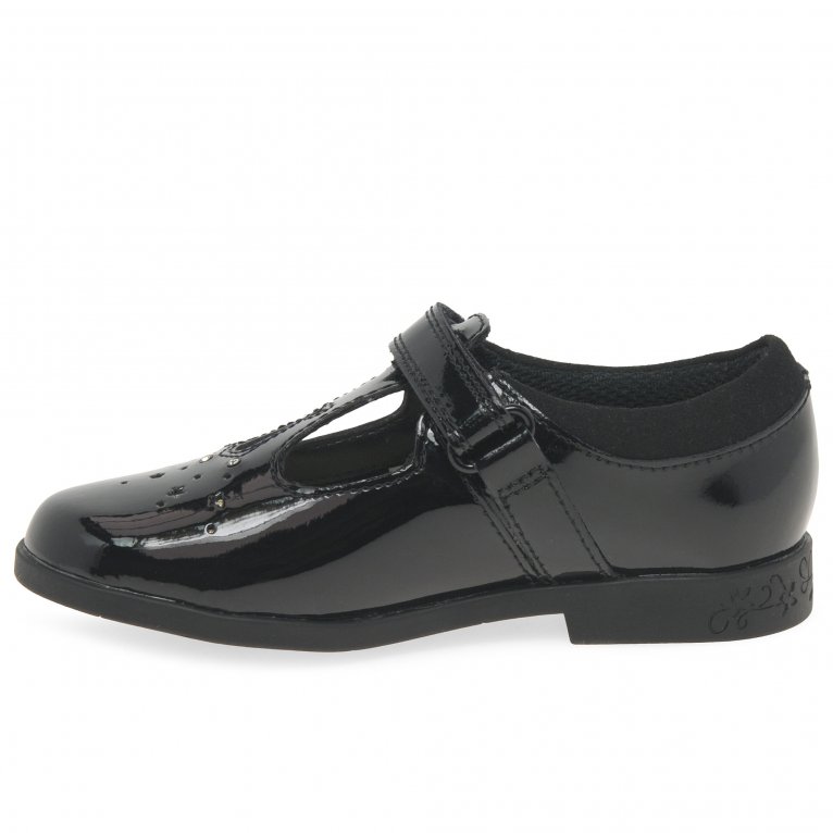 Charles Clinkard Clarks Lock Shine K Girls School Shoes