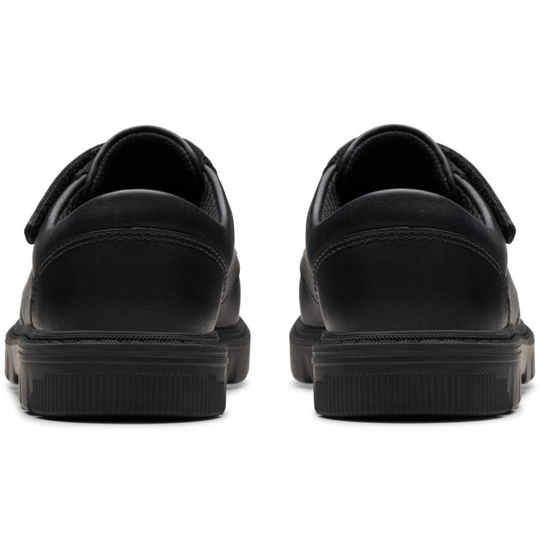 Charles Clinkard Clarks Lorcam Edge K Boys School Shoes