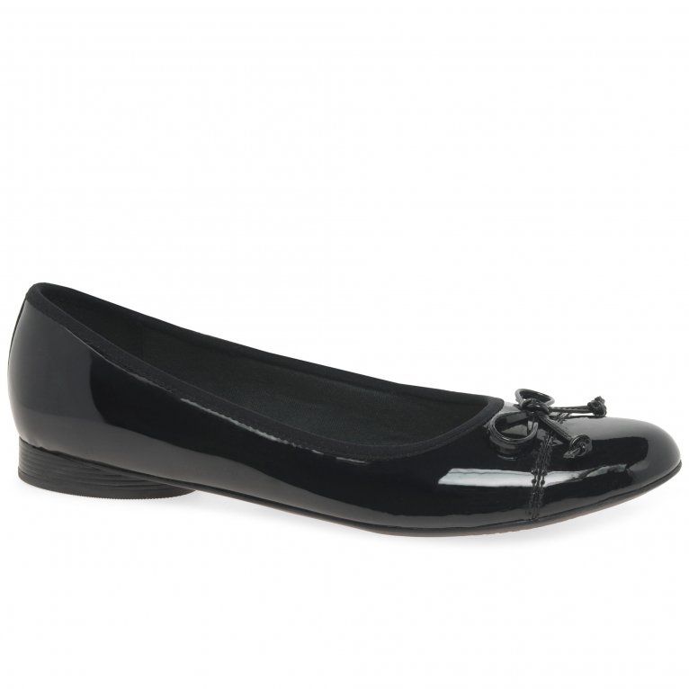 charles clinkard Clarks Loreleigh Rae Womens Ballet Pumps
