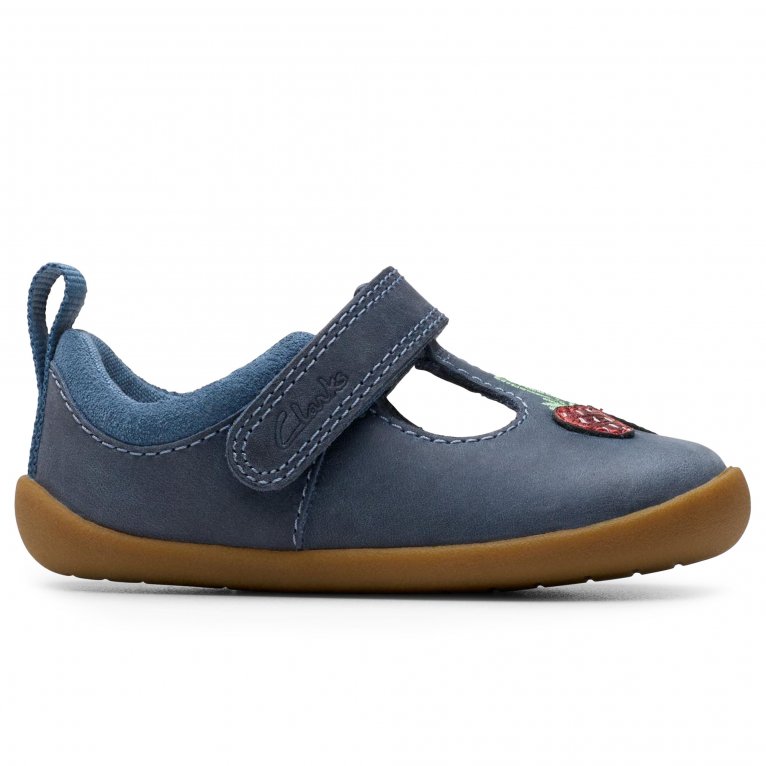 Charles Clinkard Clarks Roamer Berry T Girls Prewalkers