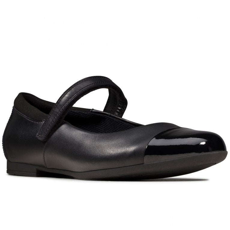 charles clinkard Clarks Scala Gem Y Girls Senior School Shoes