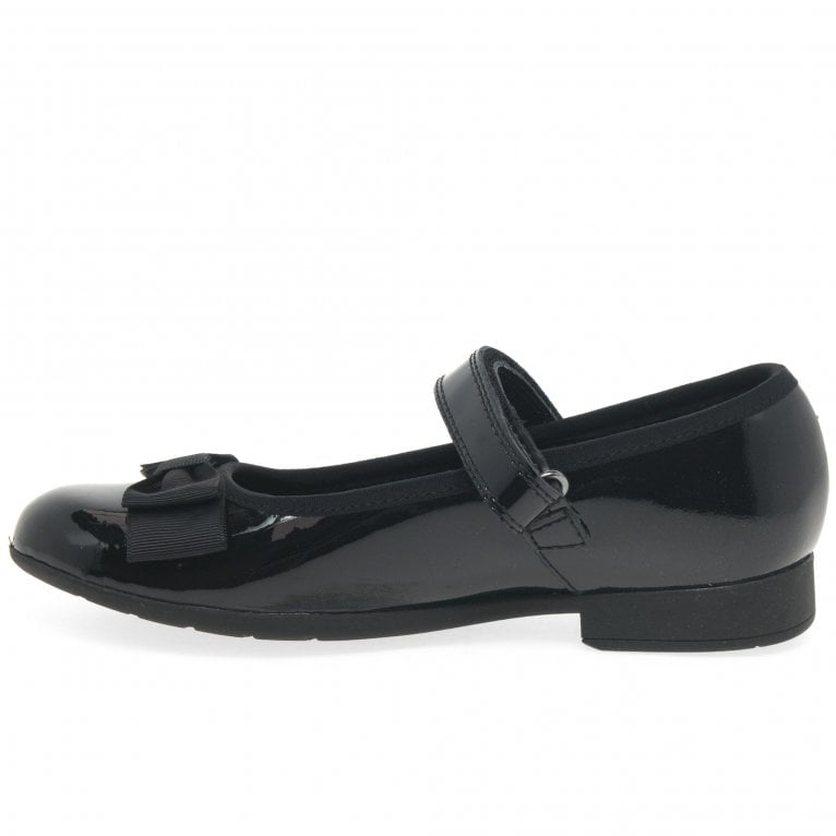 Charles Clinkard Clarks Scala Tap Girls School Shoes