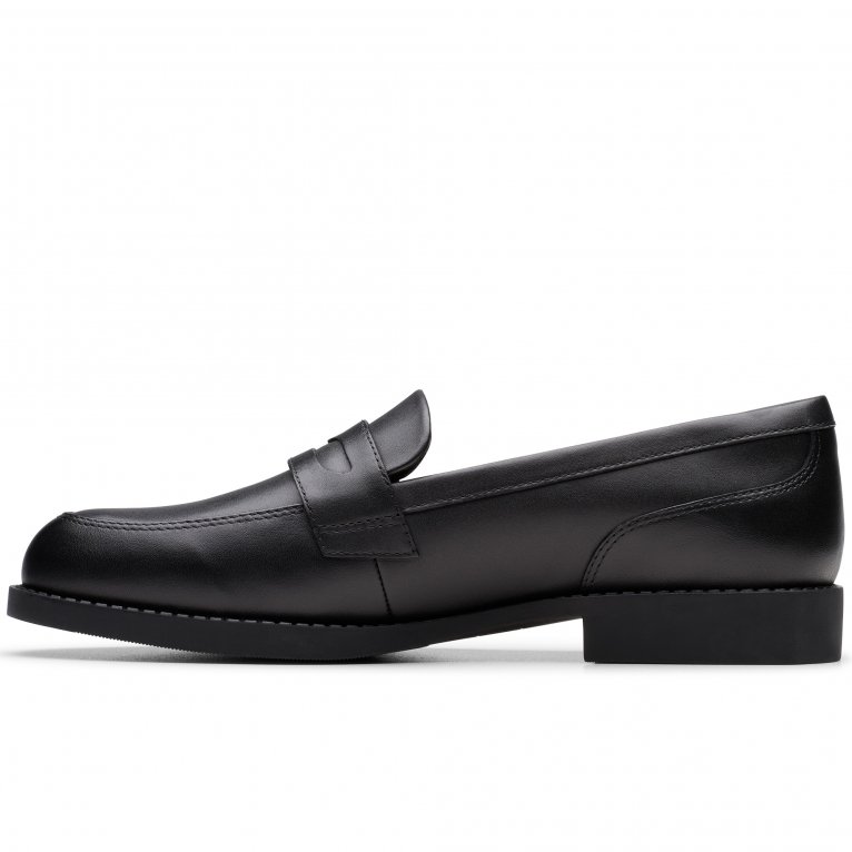 Charles Clinkard Clarks Tapa Edge Y Girls Senior School Shoes
