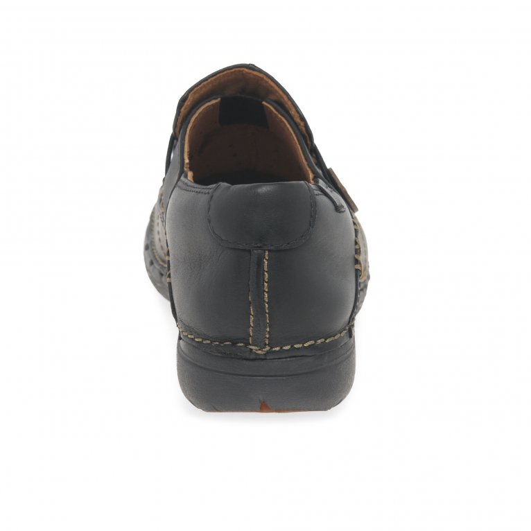 Charles Clinkard Clarks Un Loop Lightweight Womens Shoes