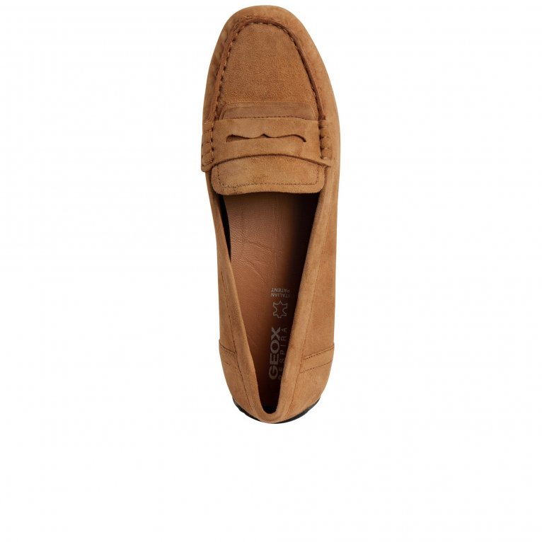 Charles Clinkard Geox D Kosmopolis Womens Moccasins