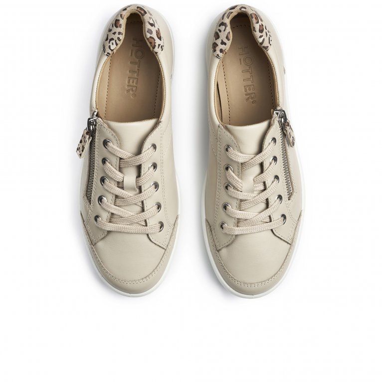 Charles Clinkard Hotter Chase II Womens Casual Trainers