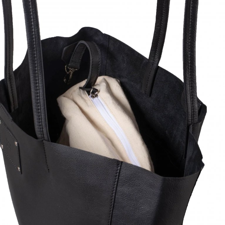 Charles Clinkard Lakeland Leather Tarn Bucket Womens Shoulder Bag