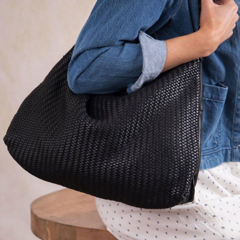 Charles Clinkard Lakeland Leather Wreay Hobo Womens Handbag