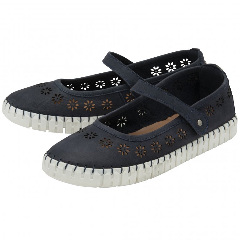 Charles Clinkard Lotus Aurelia Womens Mary Jane Pumps