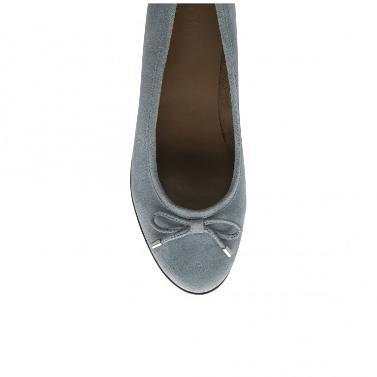 Charles Clinkard Lotus Fernanda Womens Low Wedge Ballerina Pumps
