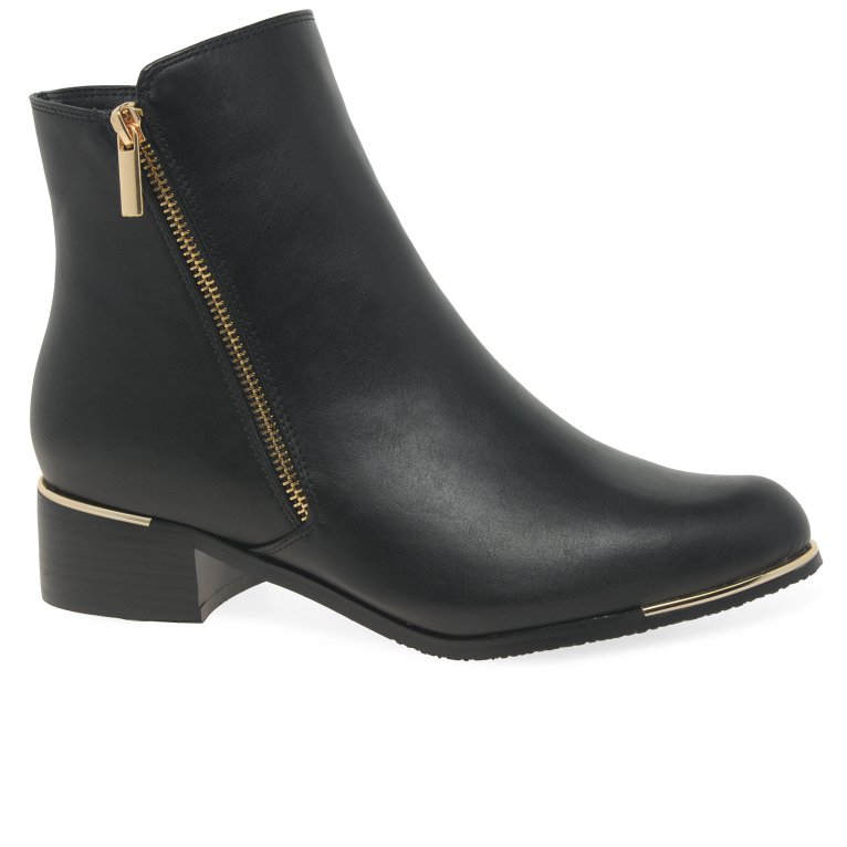 charles clinkard Lunar (GRS) Brise Womens Ankle Boots