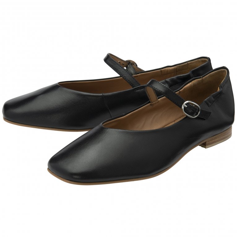 Charles Clinkard Ravel Lanton Womens Mary Jane Pumps