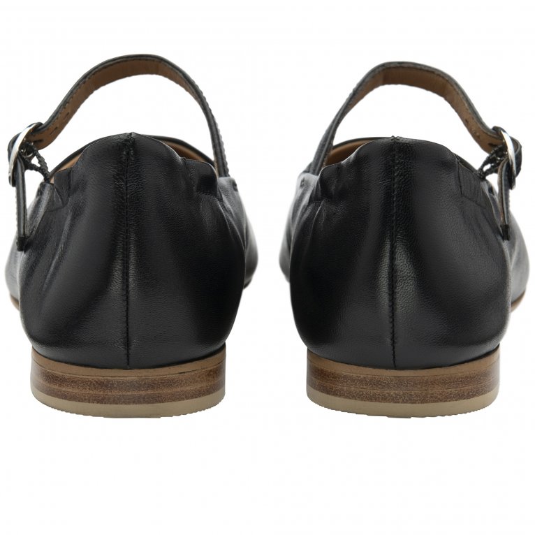Charles Clinkard Ravel Lanton Womens Mary Jane Pumps