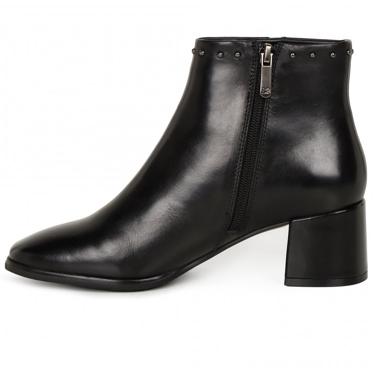 Charles Clinkard Regarde Le Ciel Pilar 02 Womens Ankle Boots