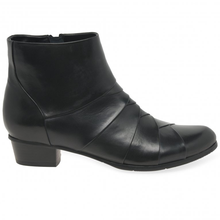 Charles Clinkard Regarde Le Ciel Stefany 172 Womens Ankle Boots