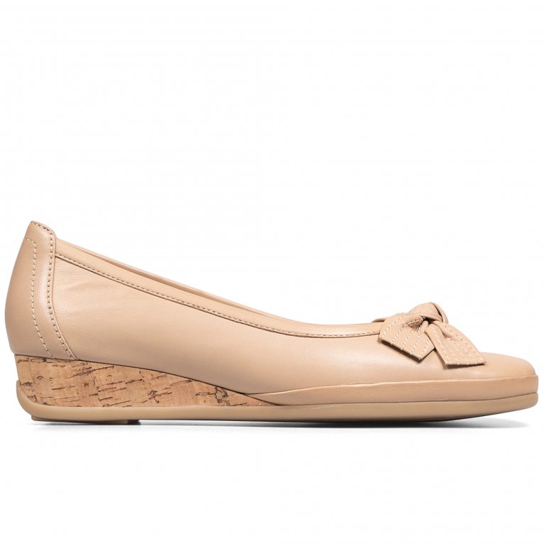charles clinkard Van Dal Barbados II Womens Wedge Shoes