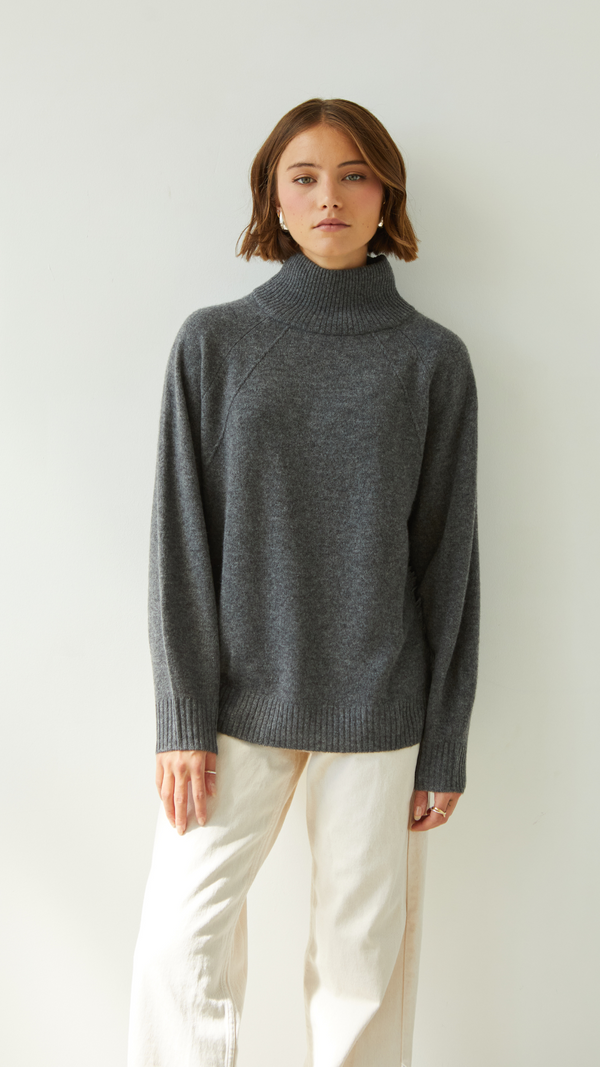 Charli Cian Cashmere Sweater - Anthracite Jumpers