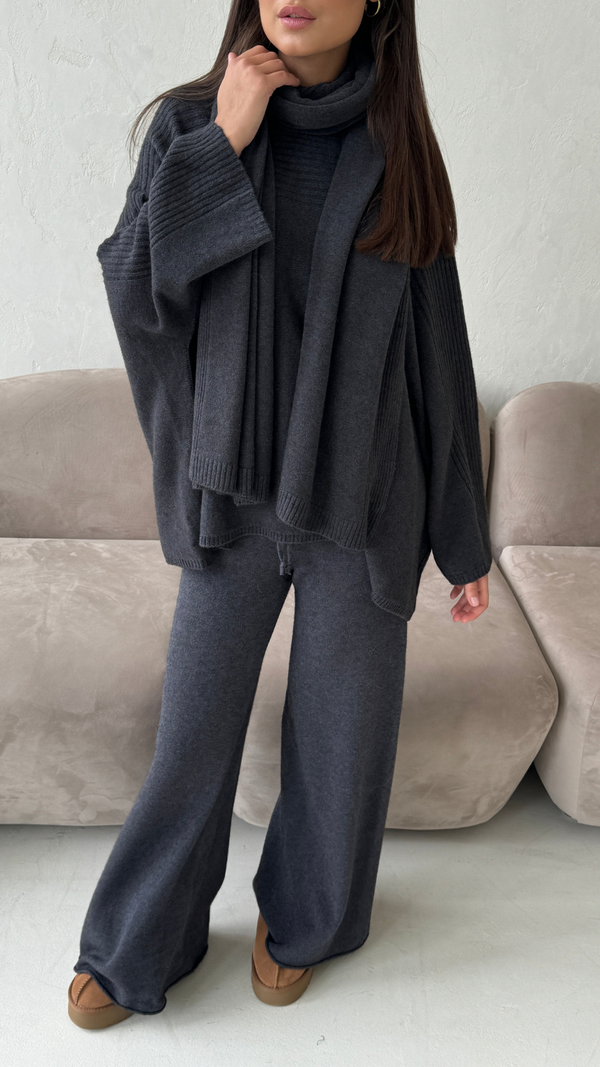 Charli Cora Wrap Scarf - Anthracite Scarves