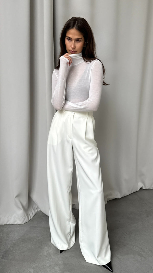 Charli Demi Cashmere Jersey Top - White Tops