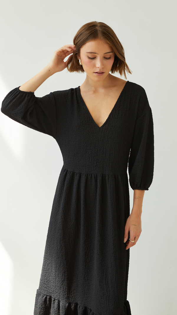 Charli Gigi Dress - Black Dresses