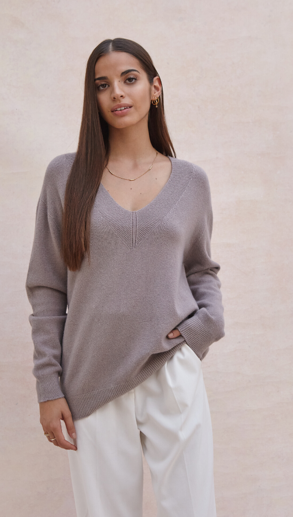 Charli Ivy Sweater - Smoke Jumpers