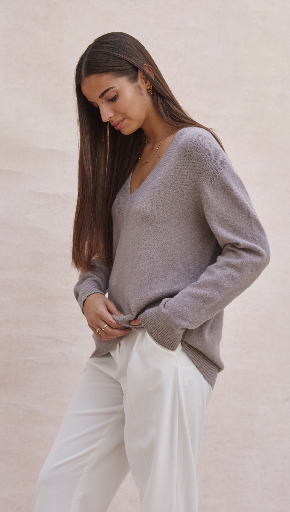 Charli Ivy Sweater - Smoke Jumpers