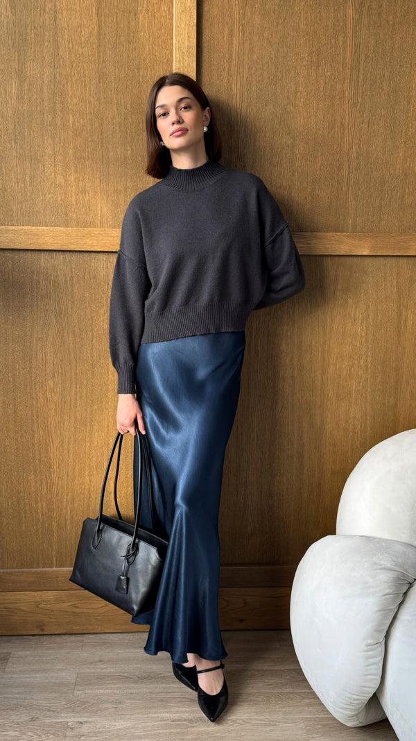 Charli Lottie Sweater - Carbon Jumpers