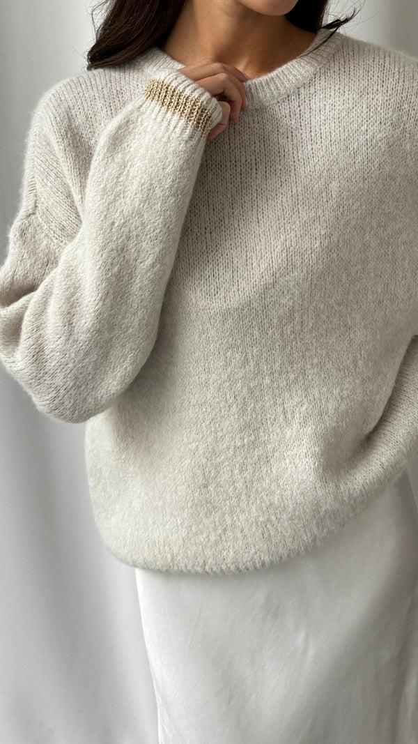 Charli Noelle Sweater - Taupe Sweaters