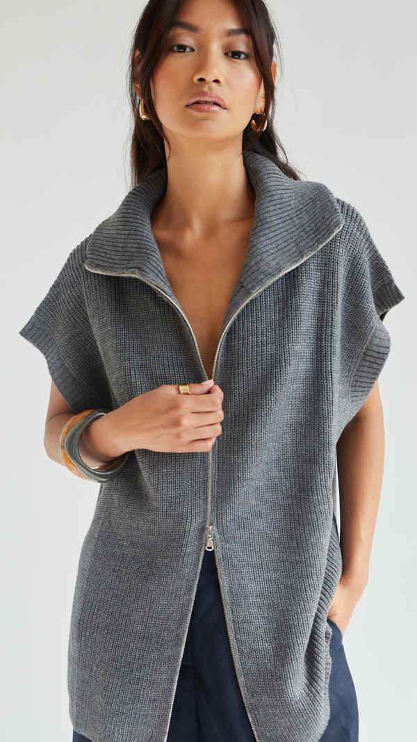 charli Millie Sleevless Knit Cardigan - Grey Cardigans