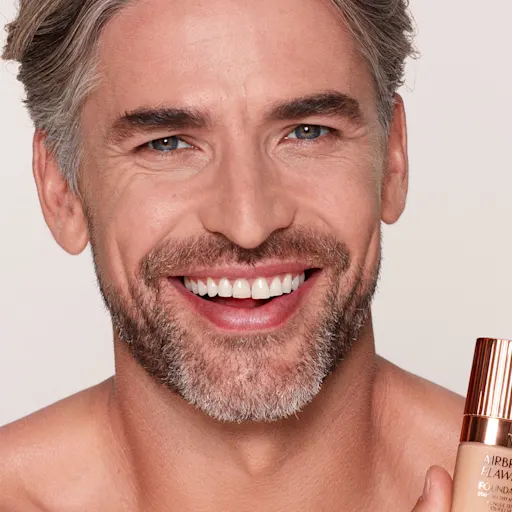 Charlotte Tilbury AIRBRUSH FLAWLESS FOUNDATION 7.5 NEUTRAL