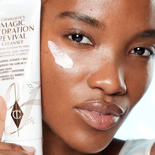 Charlotte Tilbury CHARLOTTE’S 3-STEP MAGIC SKIN ROUTINE SKINCARE KIT