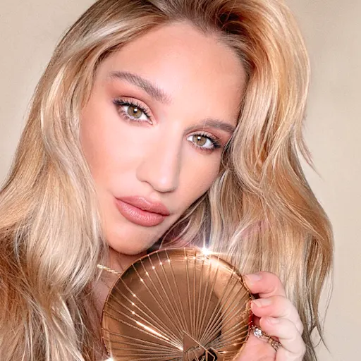 Charlotte Tilbury AIRBRUSH BRONZER MEDIUM