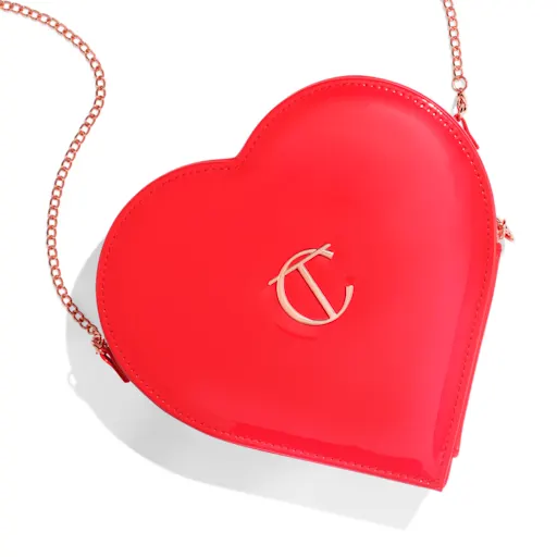 charlotte tilbury L.O.V.E. BAG LIMITED EDITION RED charlotte tilbury L.O.V.E. BAG LIMITED EDITION RED
