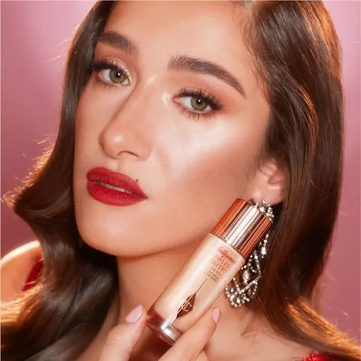 Charlotte Tilbury HOLLYWOOD FLAWLESS FILTER 4 MEDIUM