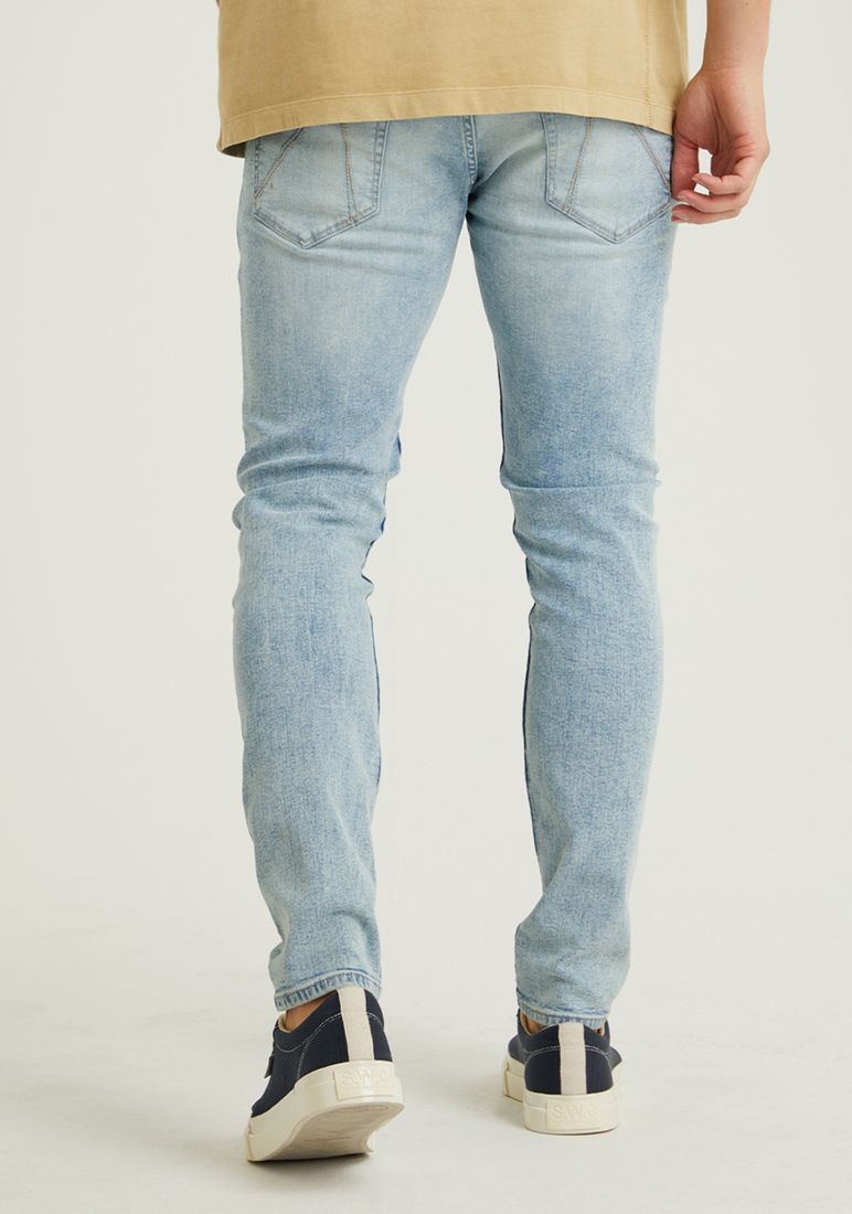 Chasin Carter BleachSlim Fit Jeans