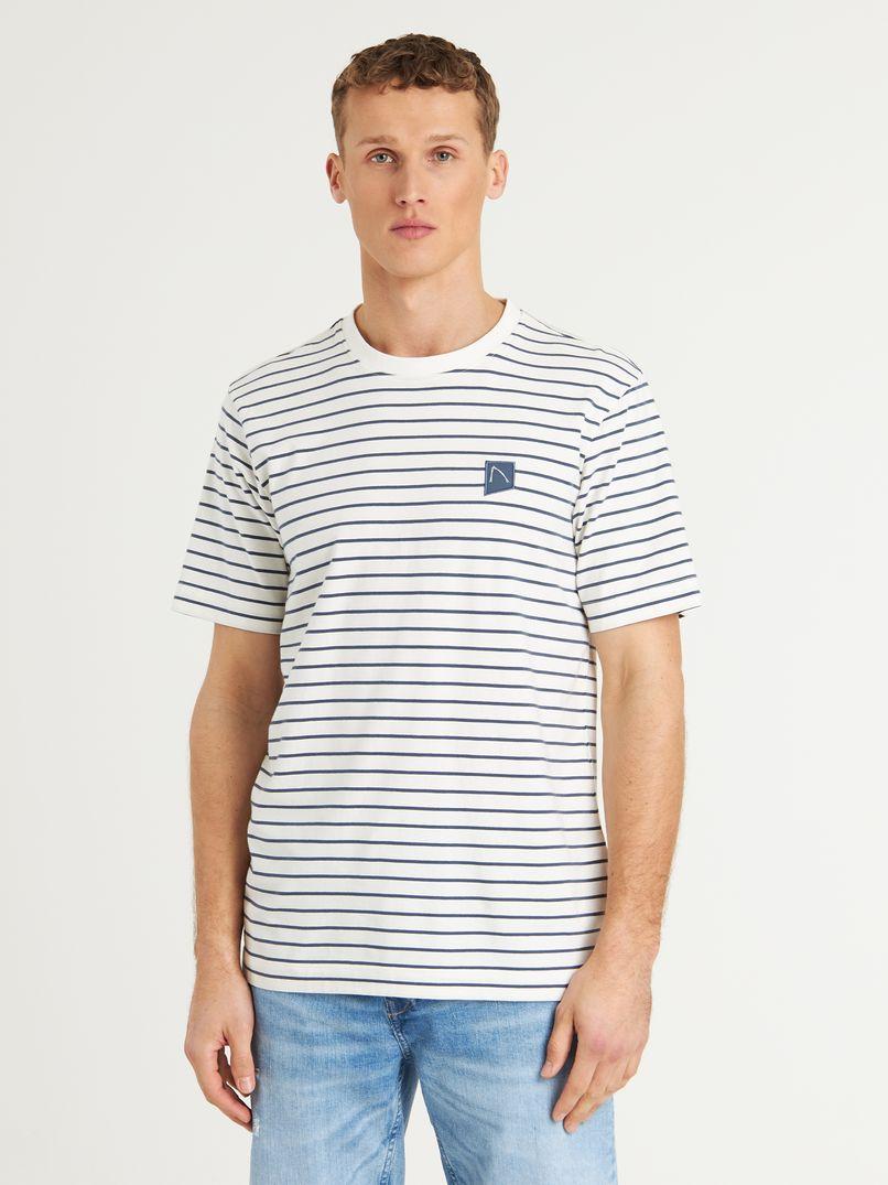 Chasin ShoreRegular Fit T-Shirts