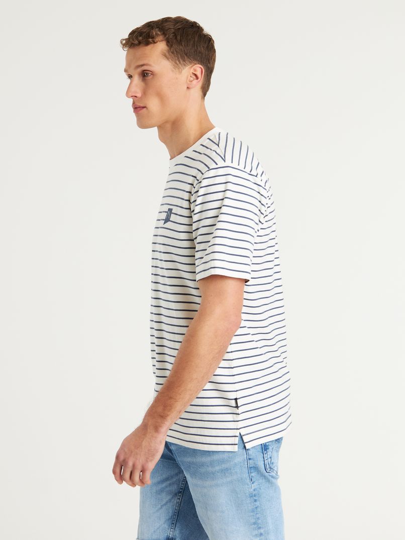 Chasin ShoreRegular Fit T-Shirts