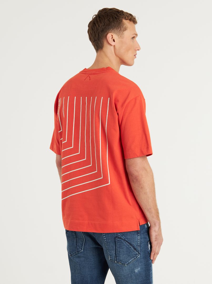 Chasin StreamLoose Fit T-Shirts