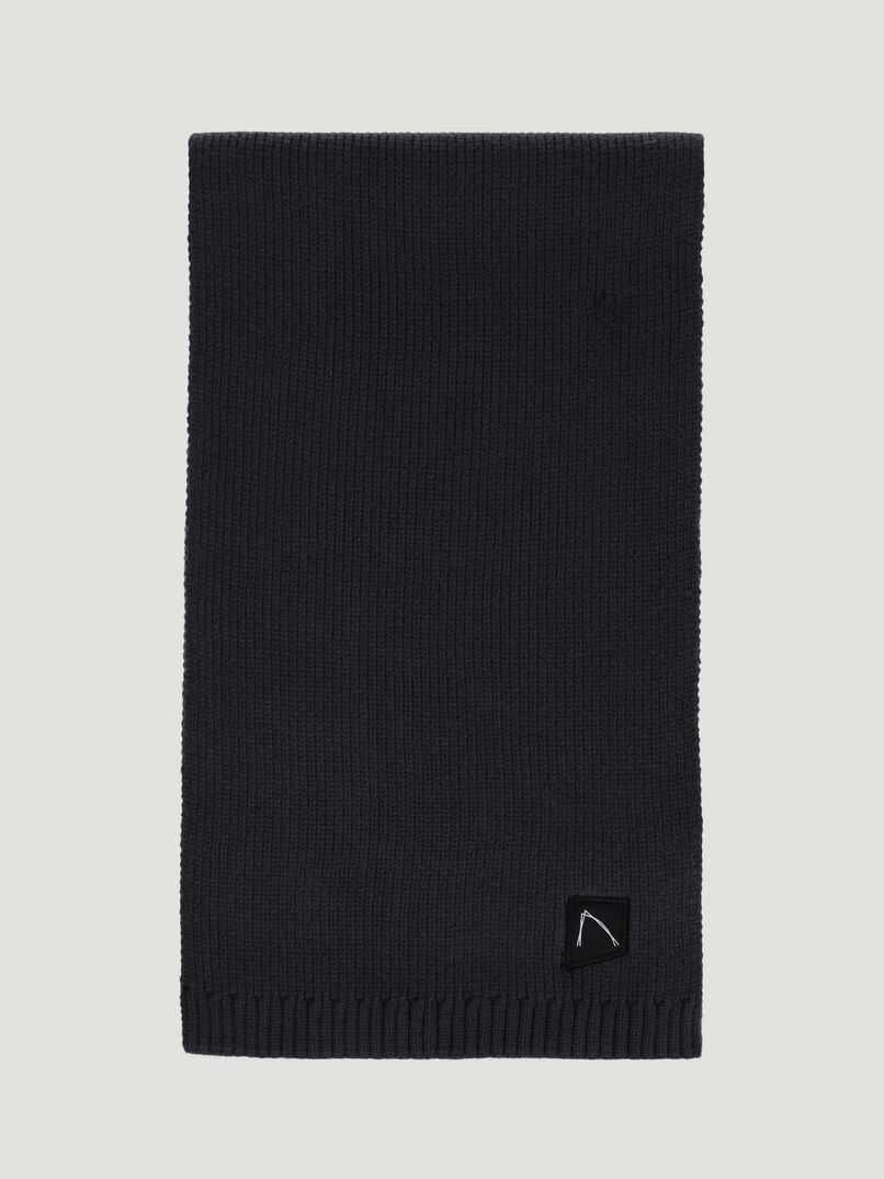 chasin Stubai ScarfScarves