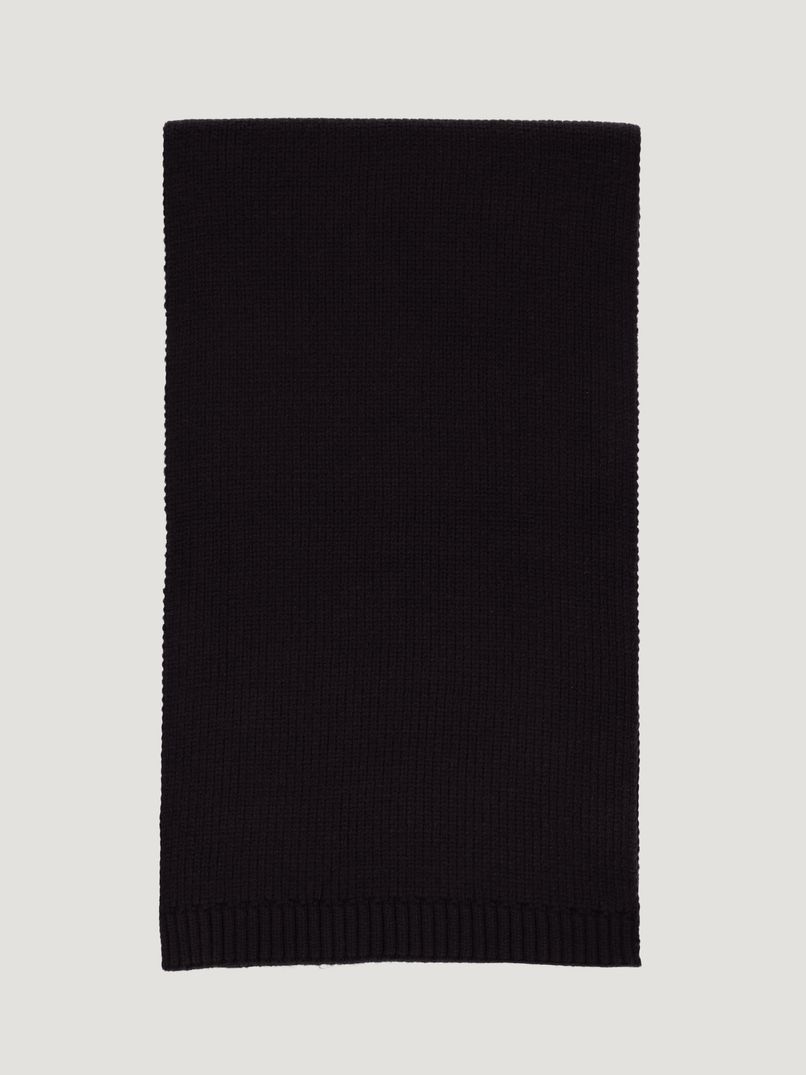 Chasin Stubai ScarfScarves