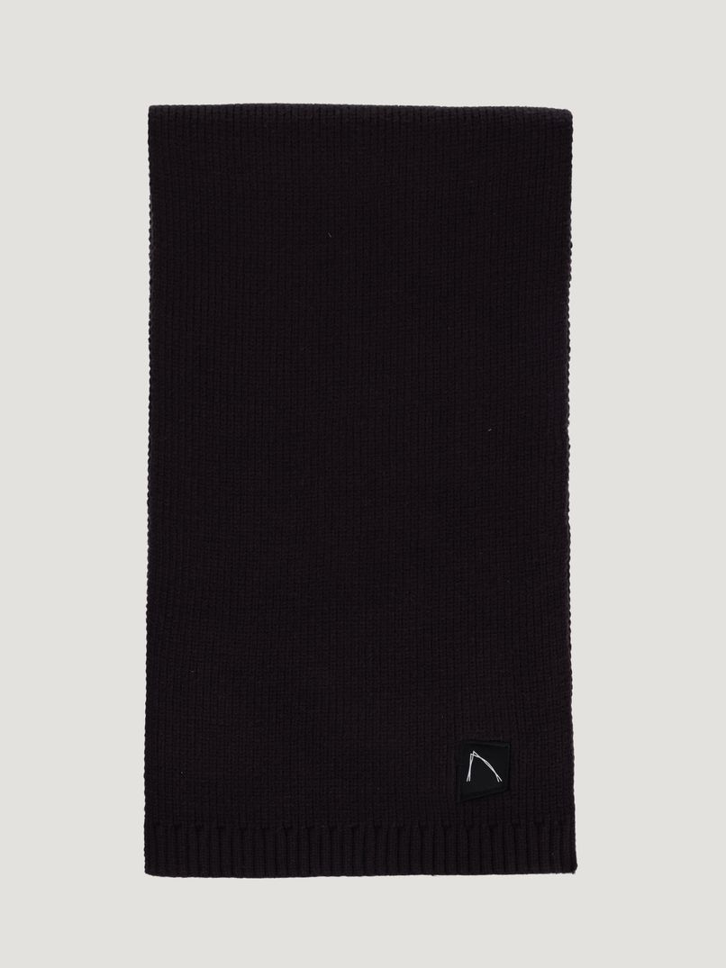 chasin Stubai ScarfScarves