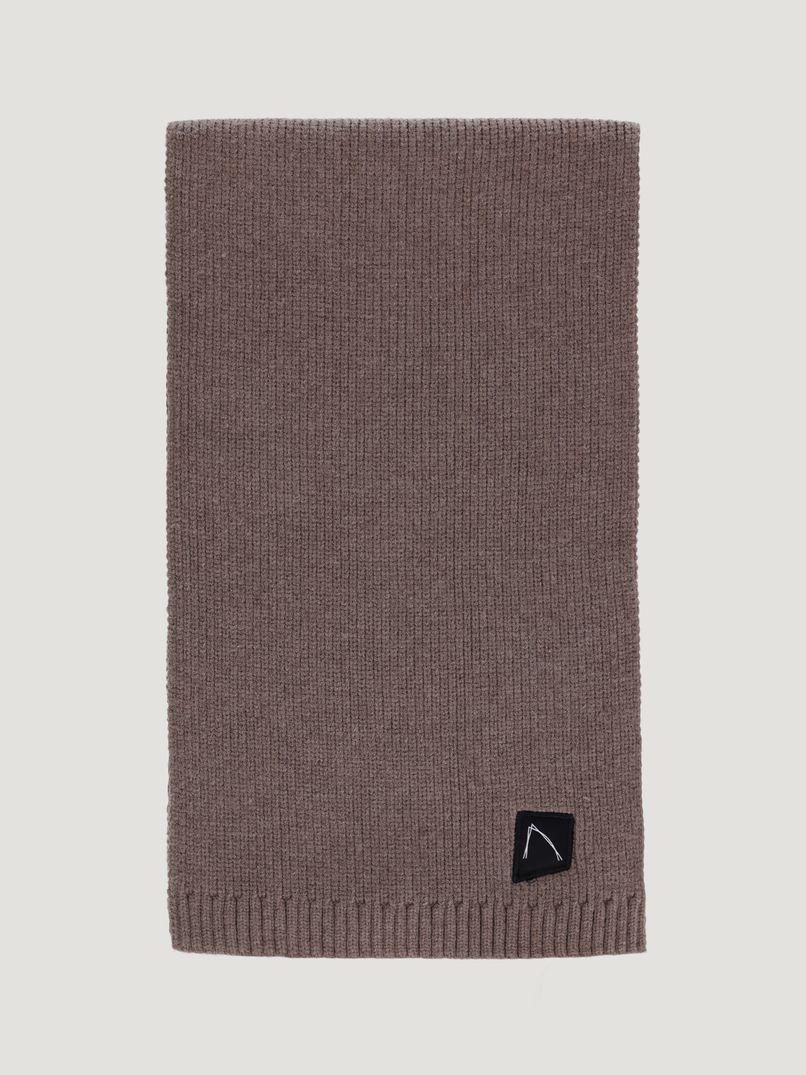 chasin Stubai ScarfScarves