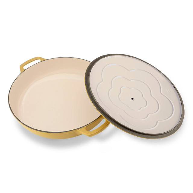 Chasseur Low Round Casserole 30cm/2.5L Mustard