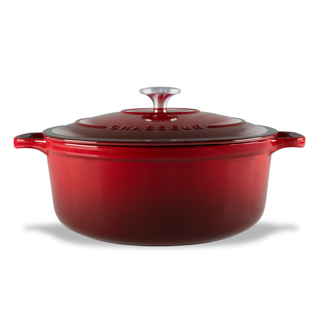 Chasseur Round French Oven Bordeaux