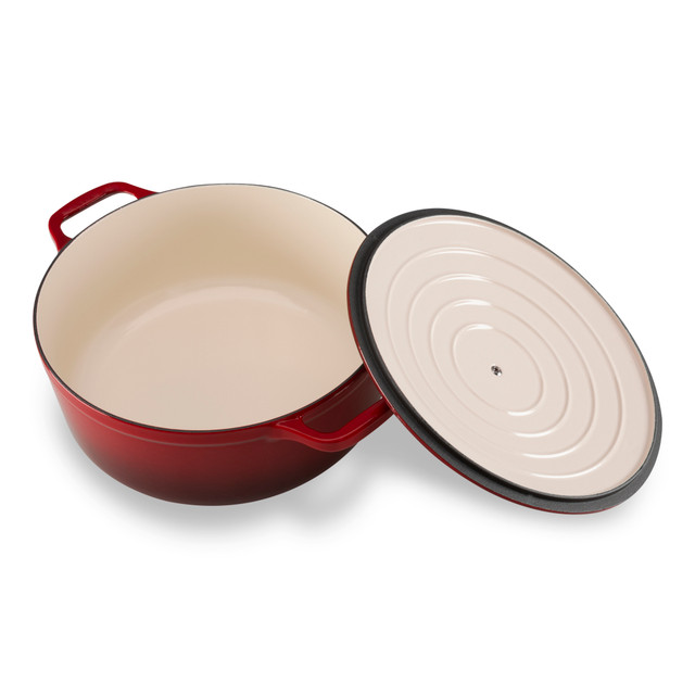 Chasseur Round French Oven Bordeaux