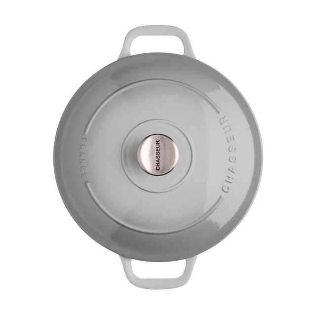 Chasseur Round French Oven Celestial Grey