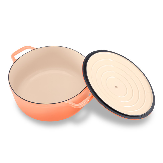 Chasseur Round French Oven Salmon