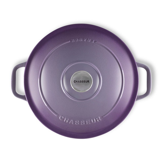 Chasseur Round French Oven Wisteria